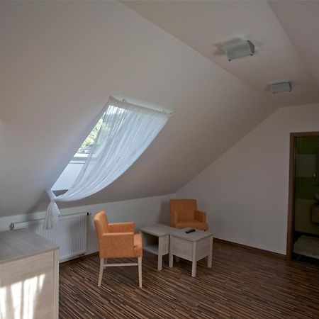 Hotel Putnicky Mlyn Marianka Esterno foto